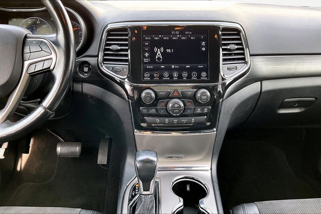 JeepGrand Cherokee WK11