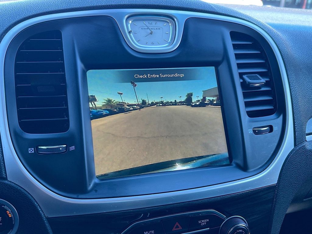 Used 2020 Black Chrysler Touring image 13