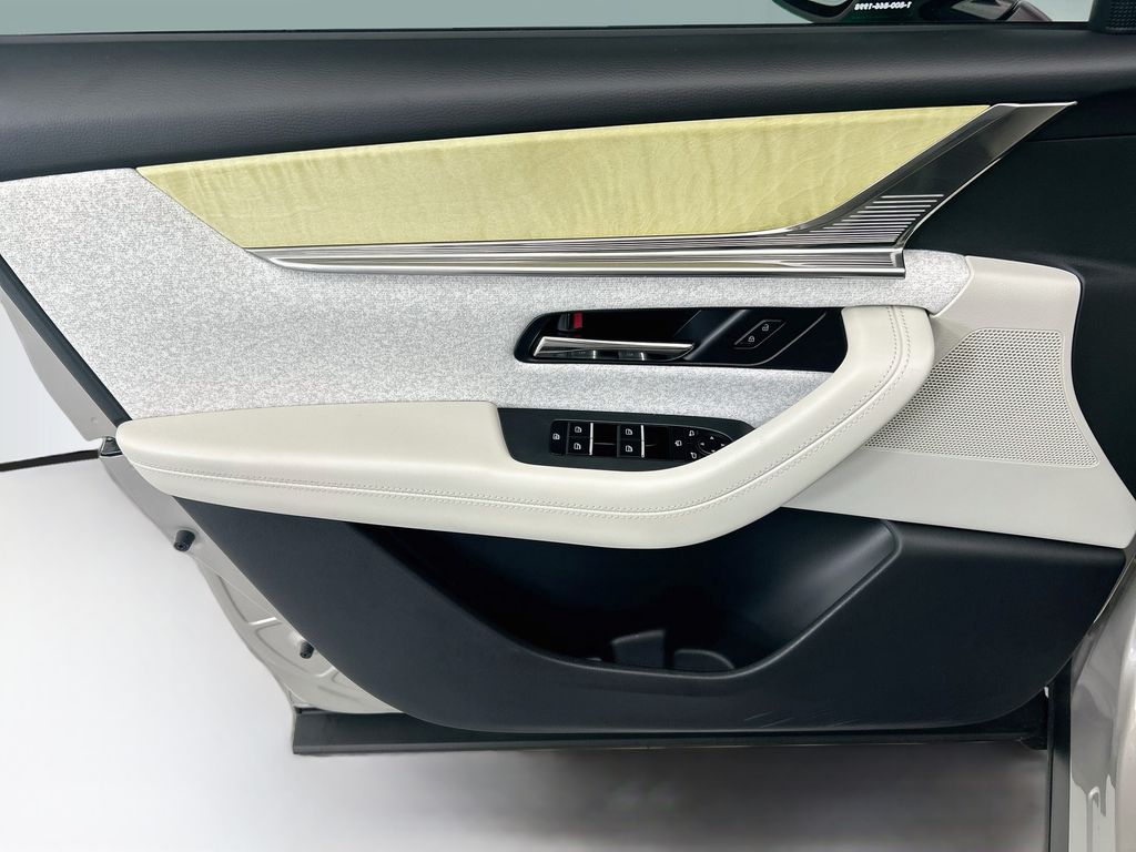 Thumbnail: 2025 Mazda CX-90 - 23