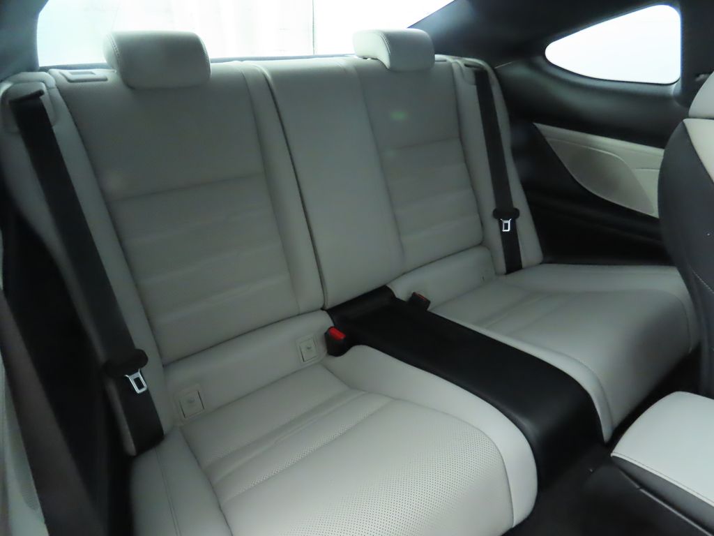 2015 Lexus RC 350 23