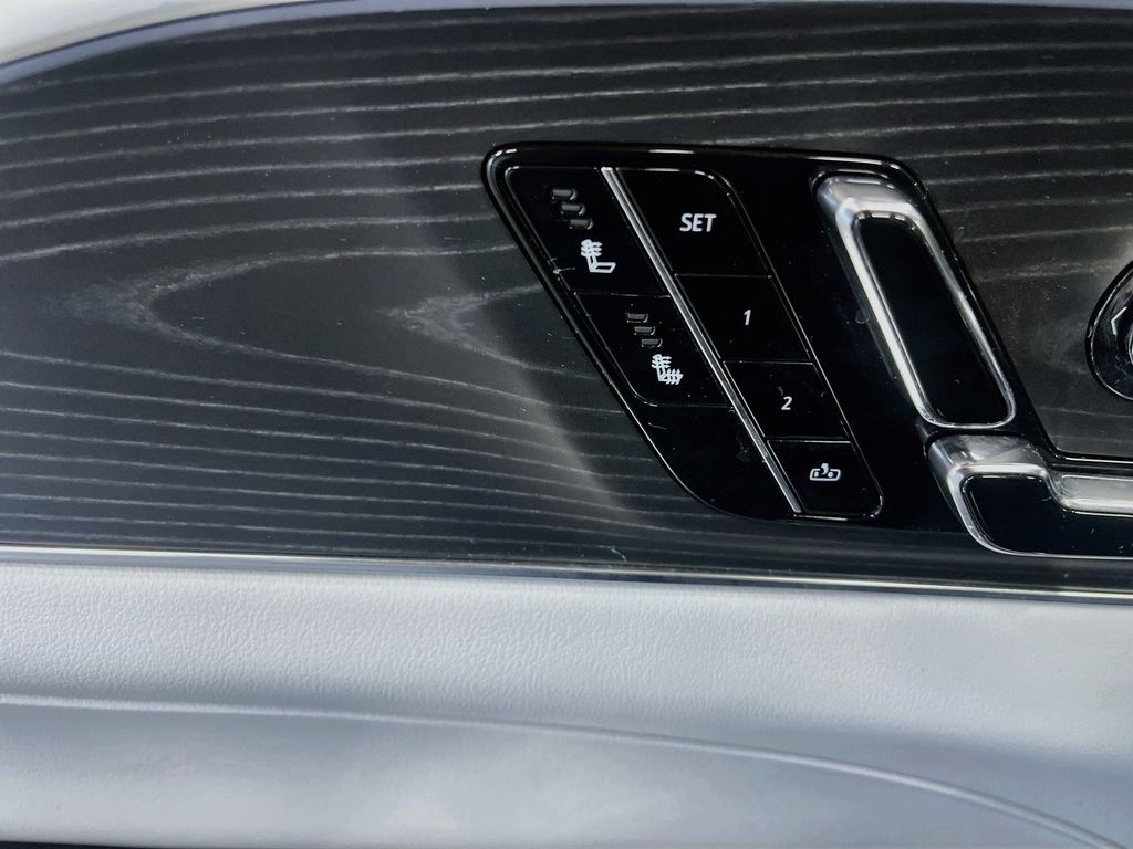 Used 2025 Nimbus Metallic Cadillac Sport image 32