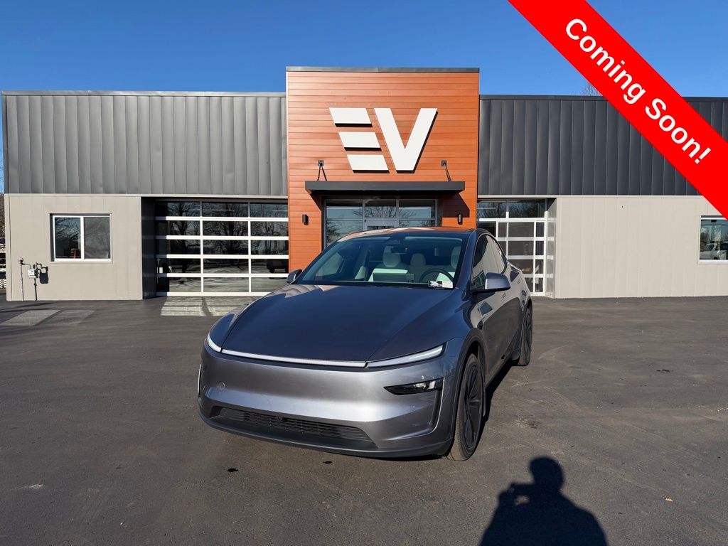 2026 Tesla Model Y Long Range AWD