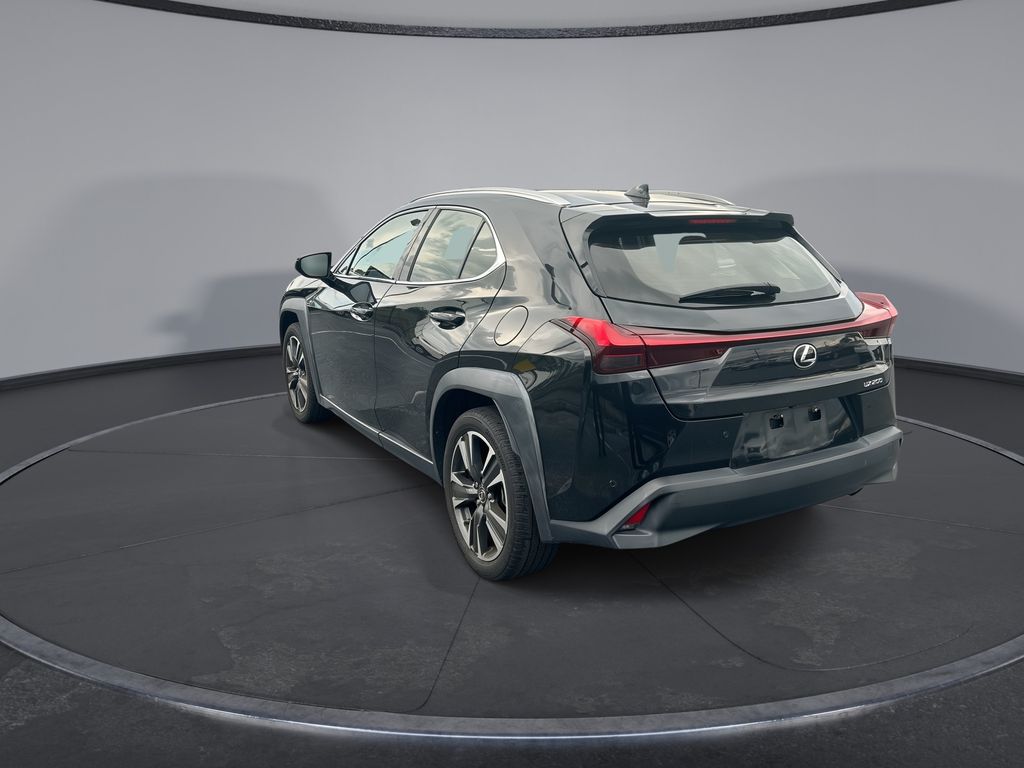 Thumbnail: 2021 Lexus UX - 7