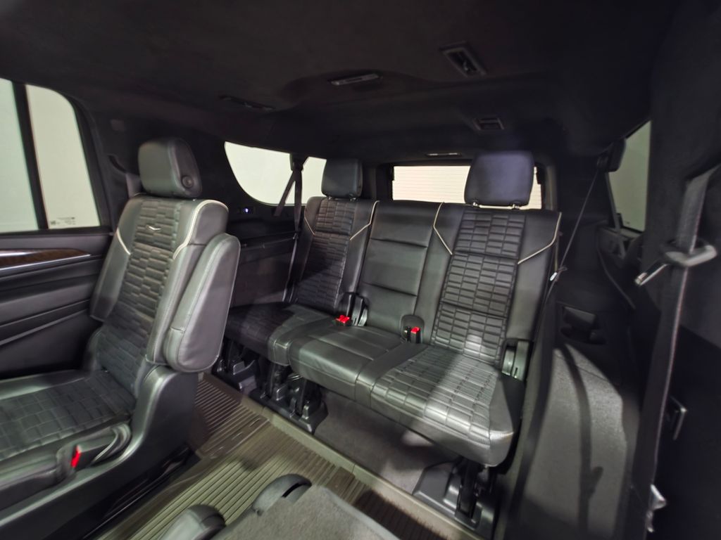 2023 Cadillac Escalade ESV Sport Platinum