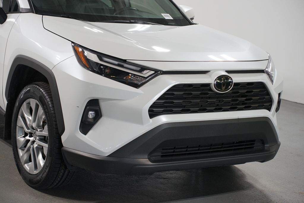 Thumbnail: 2025 Toyota RAV4 - 4