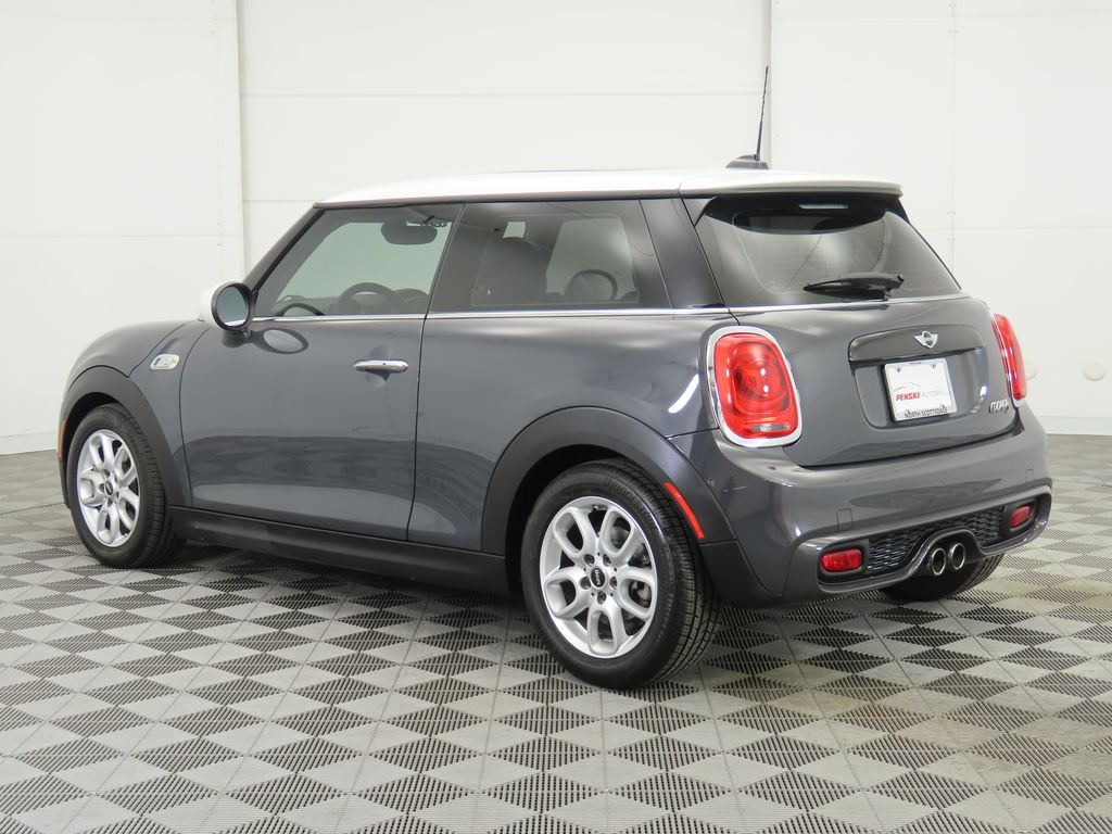 2017 MINI Cooper Base 7