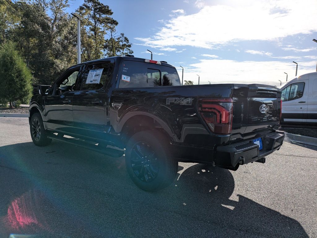 2025 Ford F-150 LARIAT