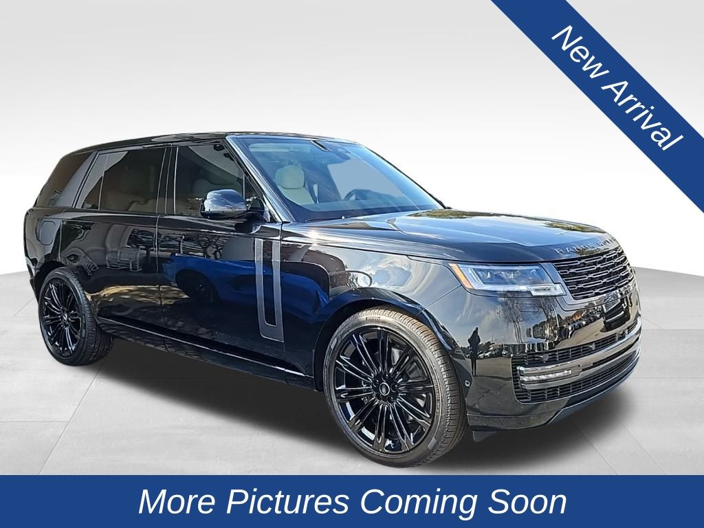 2025 Land Rover Range Rover SE 