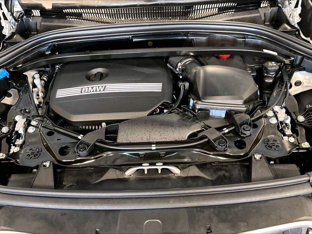 2025 BMW X1 — photo 34