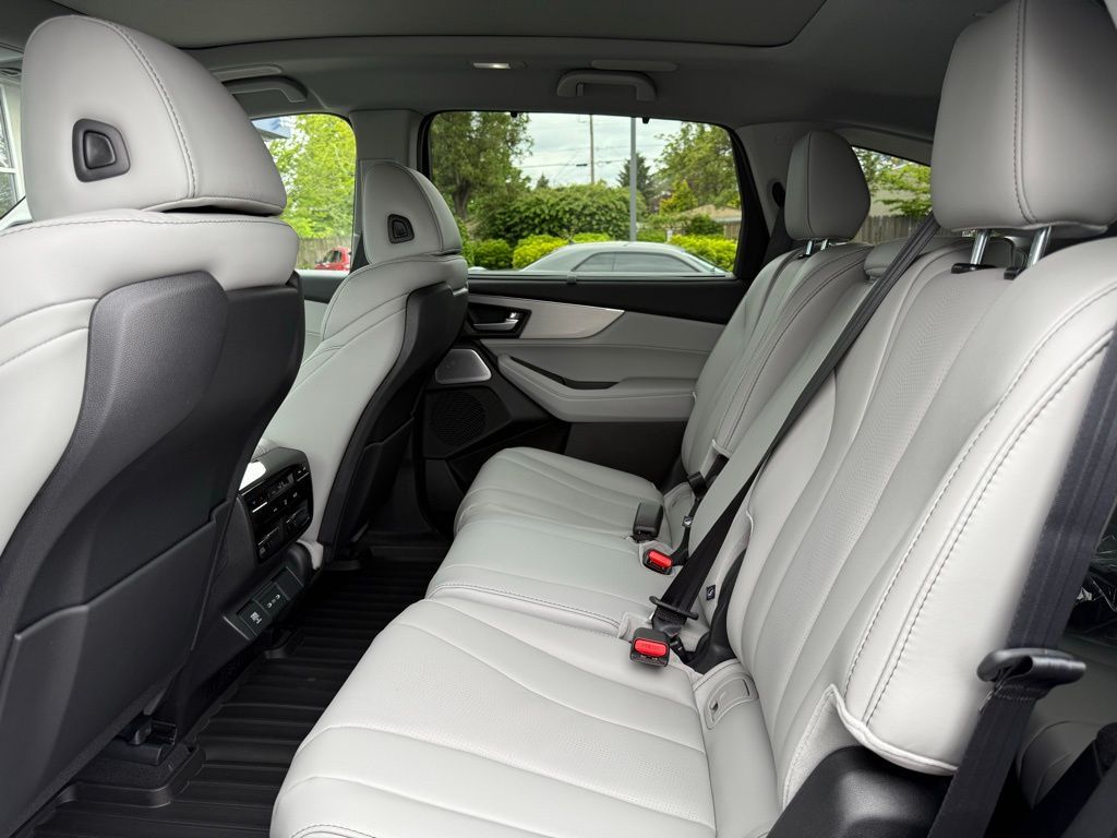 2025 Acura MDX Technology Package