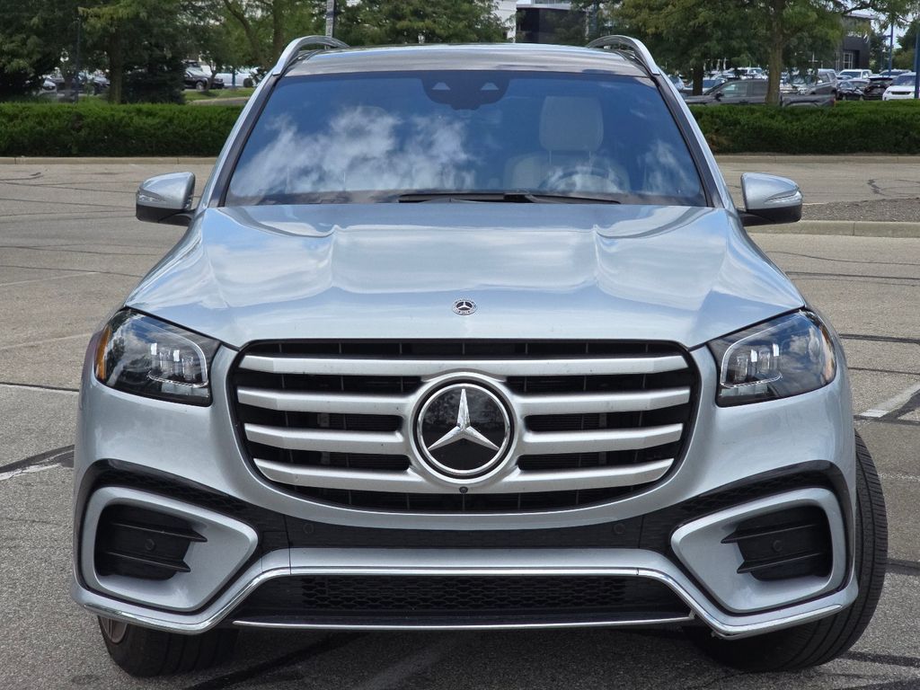 Certified Used 2025 Silver Mercedes-Benz GLS 450 image 11