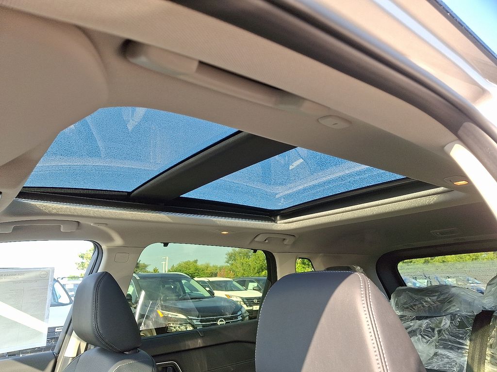 Thumbnail: 2026 Nissan Rogue - 6