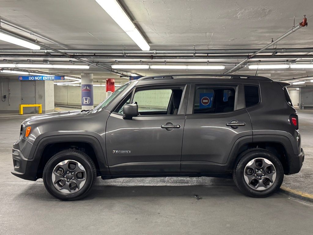 2017 Jeep Renegade Sport 28