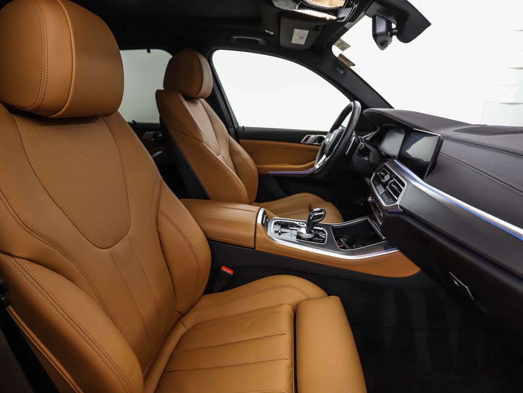 Thumbnail: 2022 BMW X5 - 31