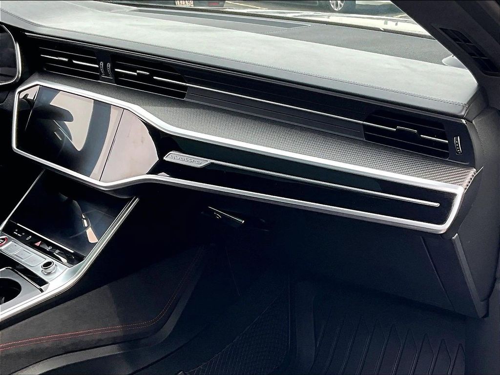 2023 Audi RS 7 — photo 13