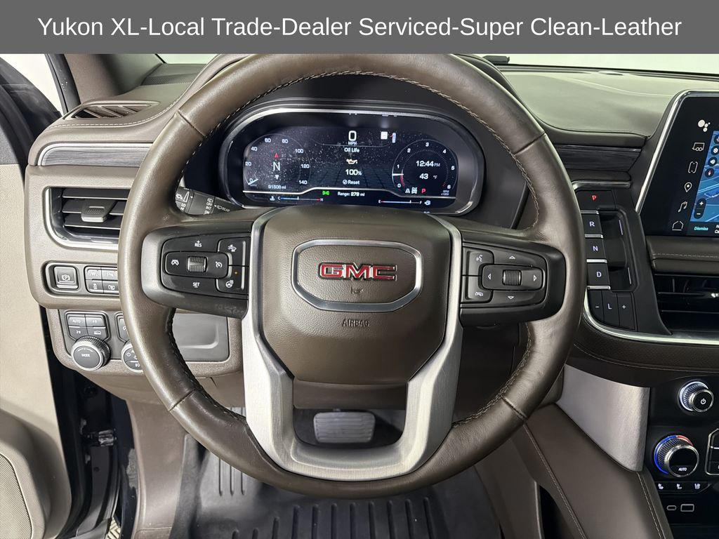 used 2022 GMC Yukon XL car, priced at $40,977