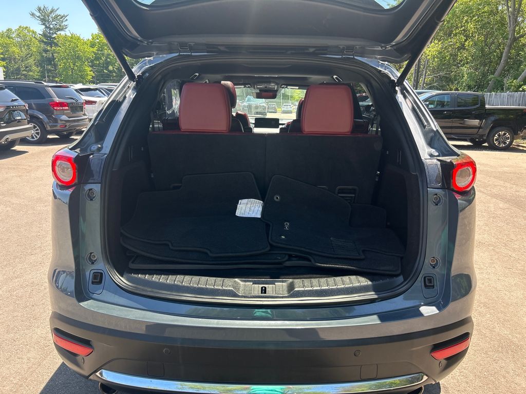 Certified Used 2023 Gray Mazda Carbon Edition image 27