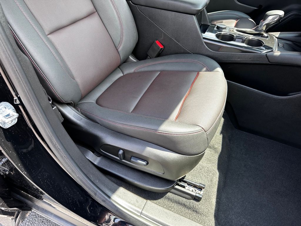 Used Car 2025 Chevrolet Blazer  Rs For Sale Under $40,000 In Austin, Texas