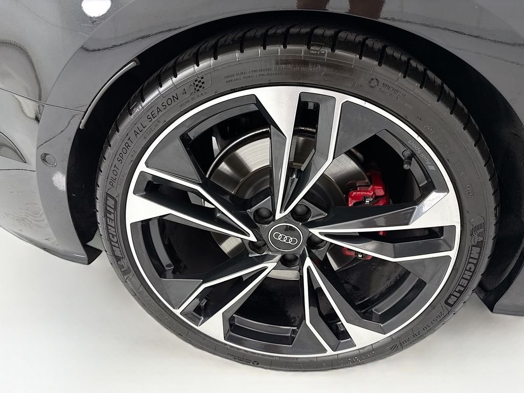 Thumbnail: 2022 Audi S5 - 32