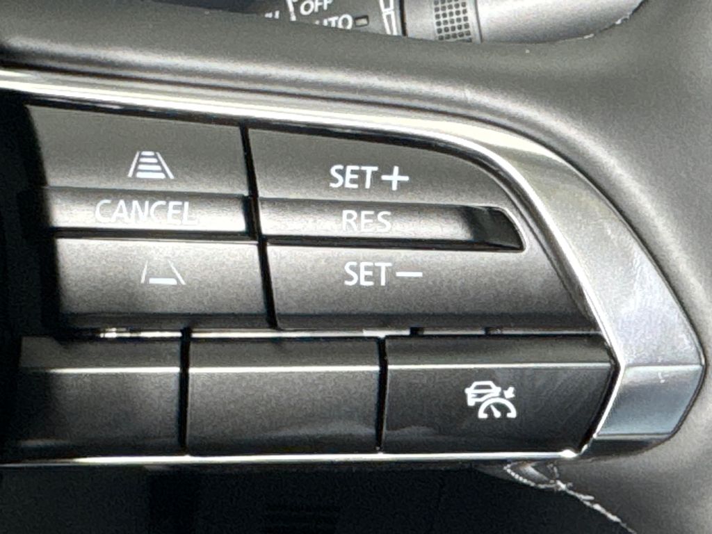 New 2026 Snowflake White Pearl Mazda 2.5 S Carbon Edition AWD image 24