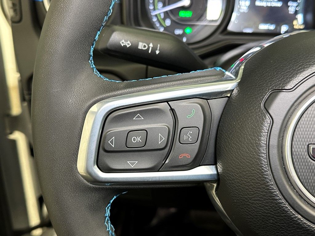 Thumbnail: 2024 Jeep Wrangler - 32