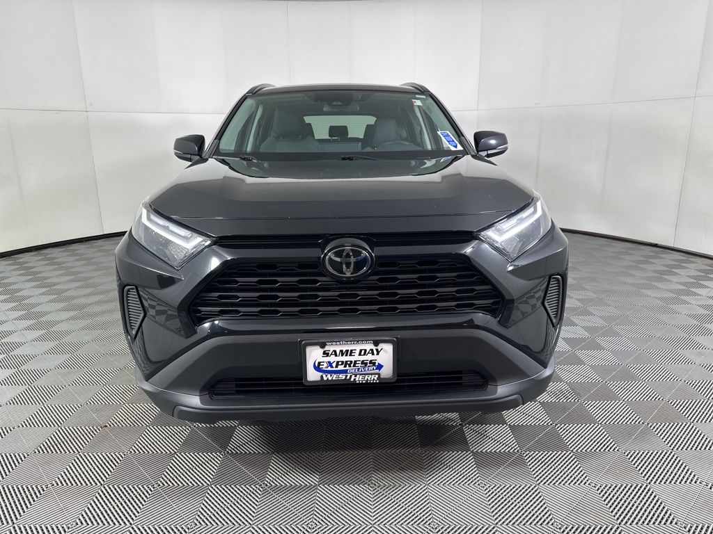 Used 2022 Black Toyota XLE image 25