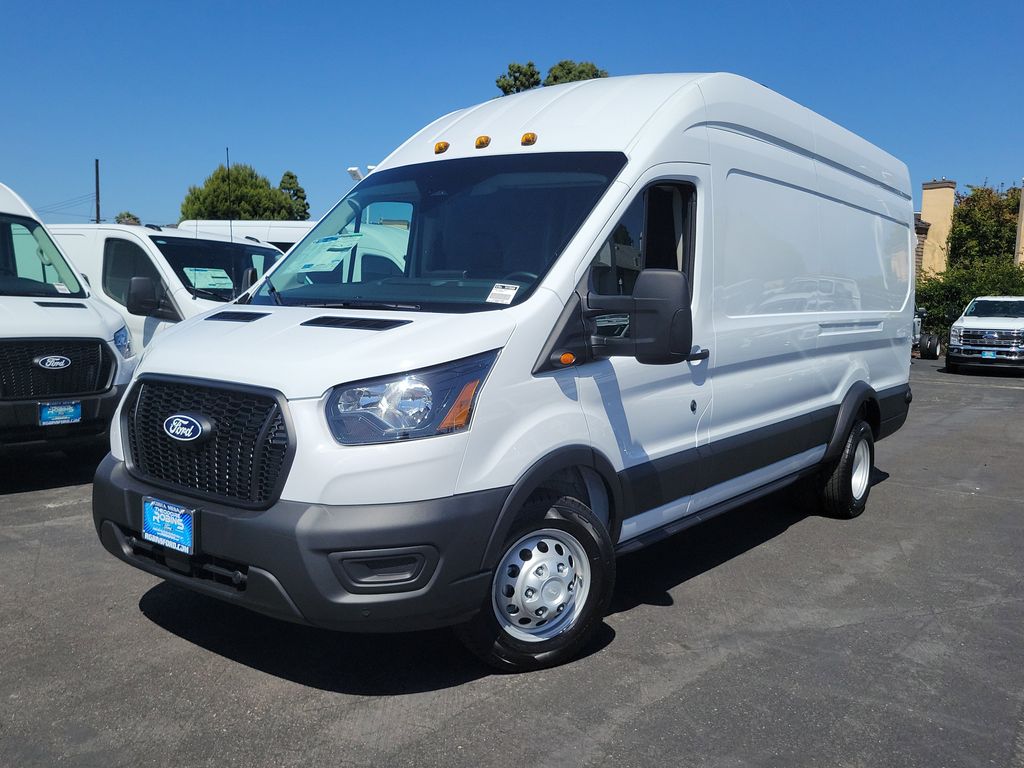 View vehicle photo 2