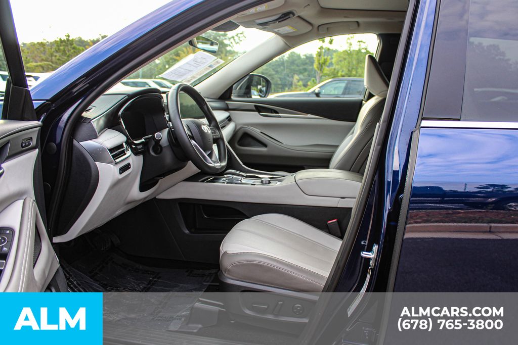Used 2026 Blue INFINITI PURE image 15
