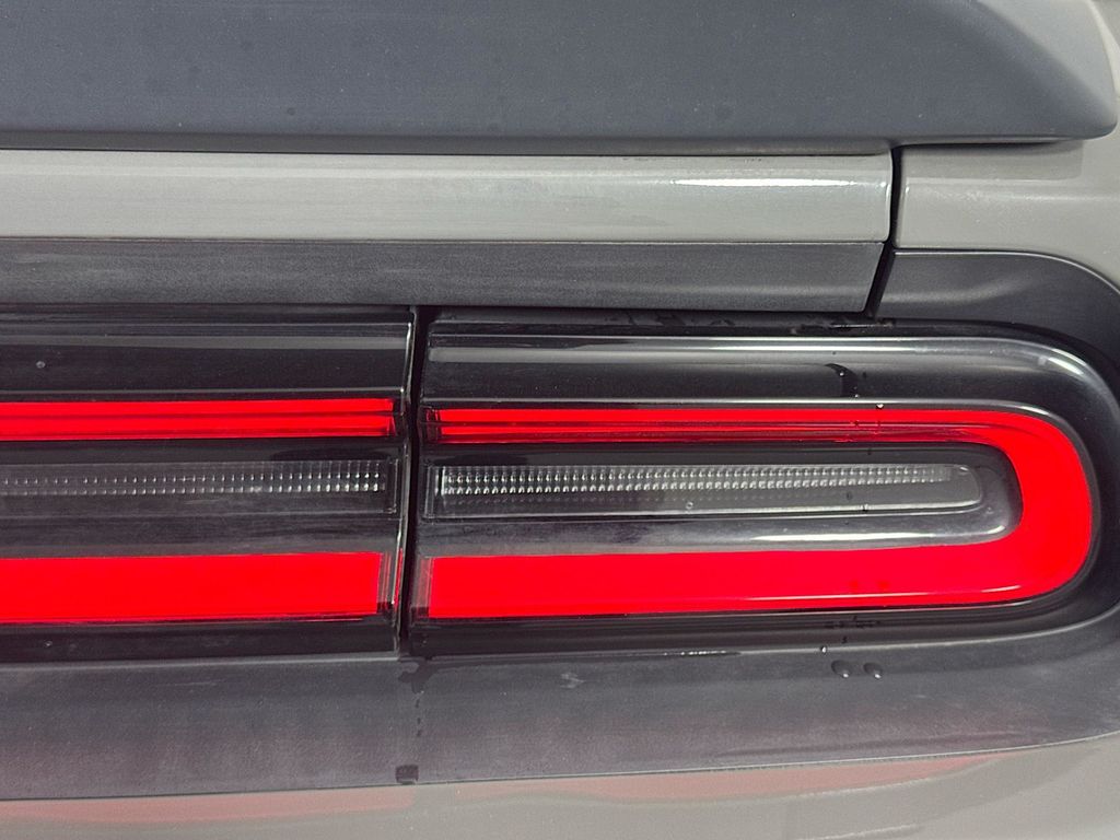 Used Car 2017 Dodge Challenger  Sxt For Sale Under $20,000 In Austin, Texas