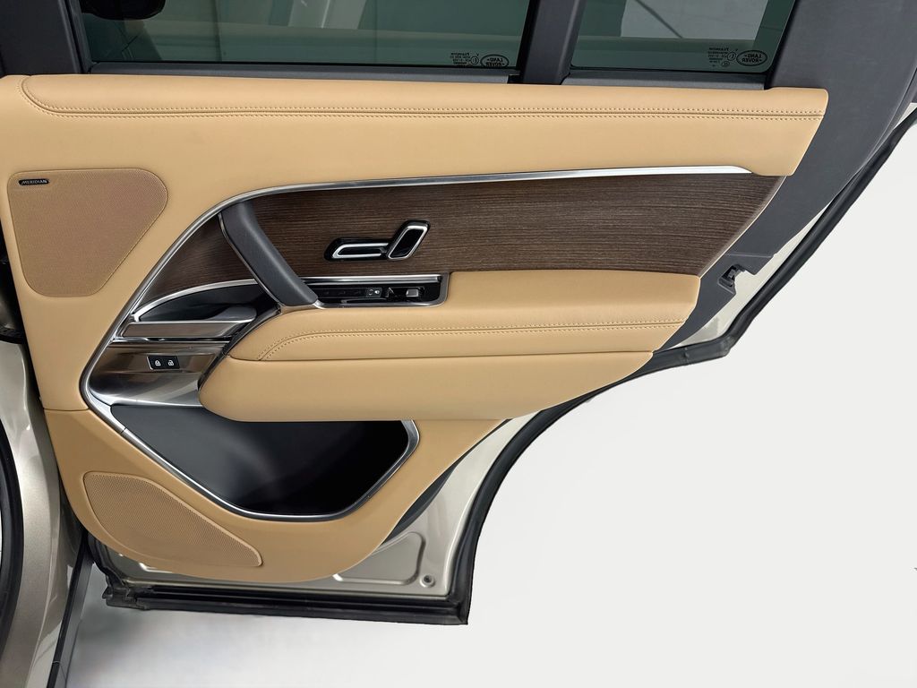 Thumbnail: 2024 Land Rover Range Rover - 26