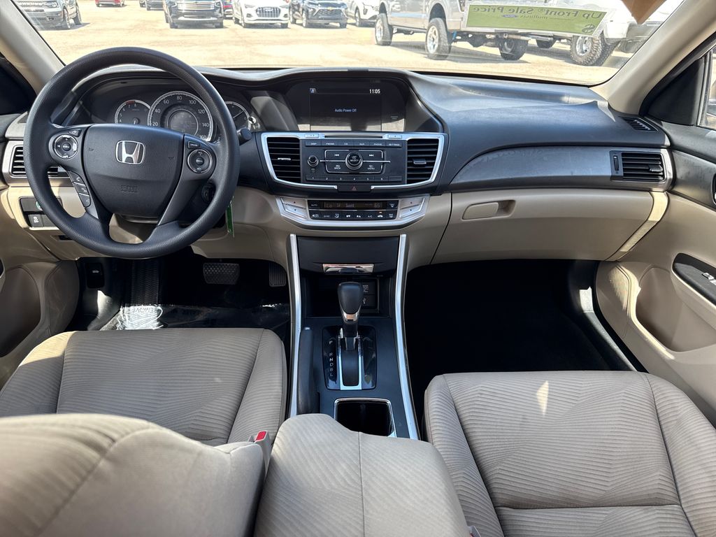 Used 2014 Beige Honda LX image 5