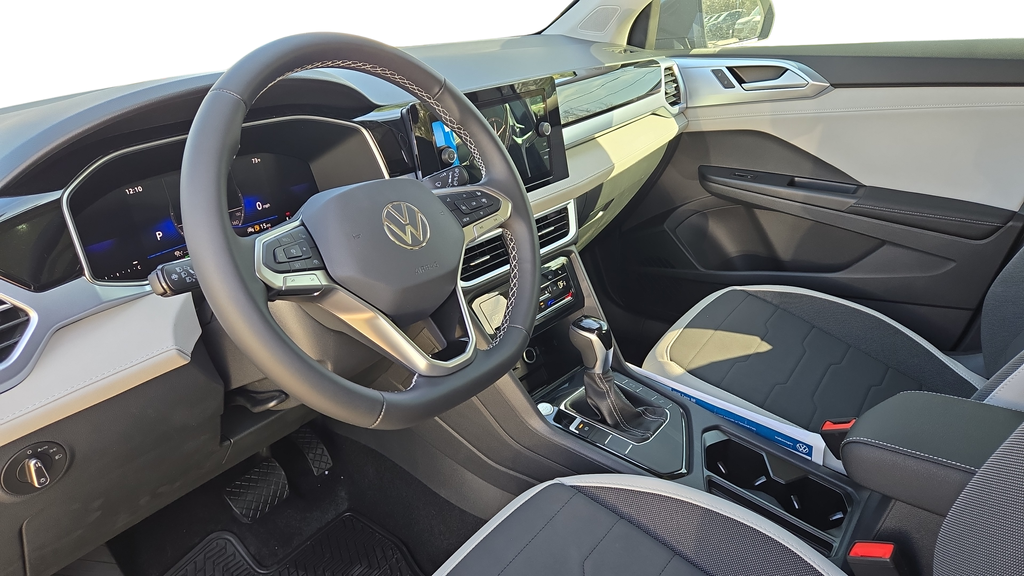 2026 Volkswagen Taos