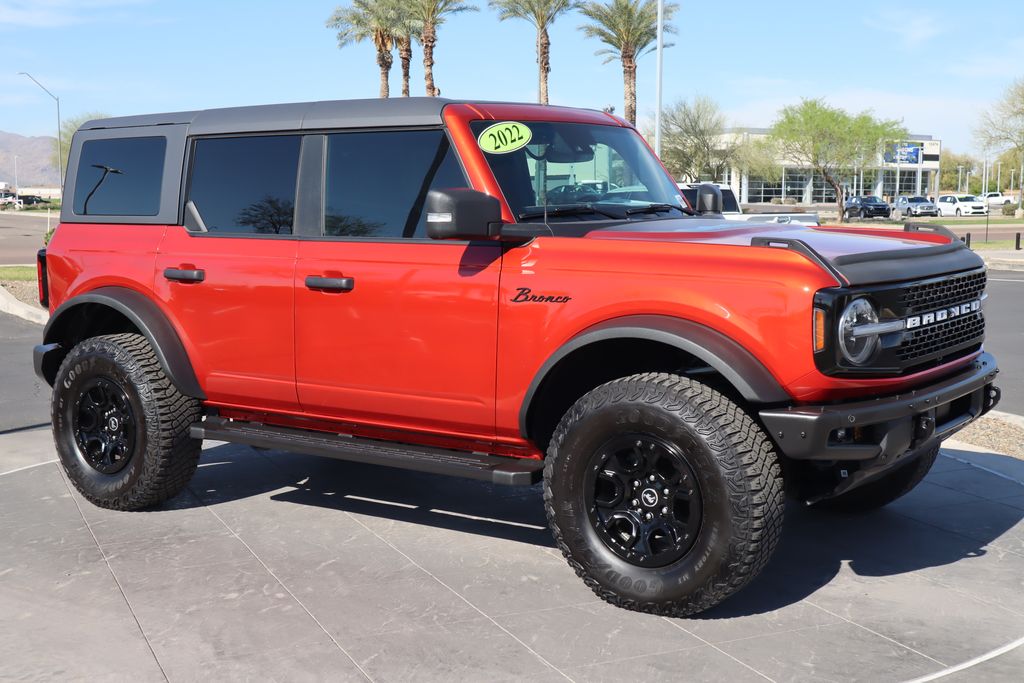 Thumbnail: 2022 Ford Bronco - 3