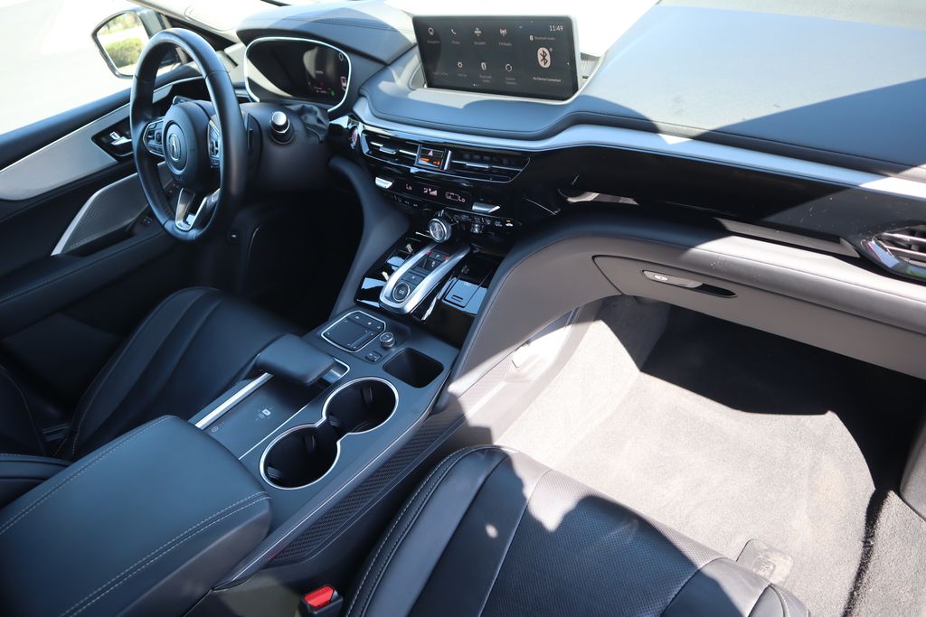 Thumbnail: 2023 Acura MDX - 17