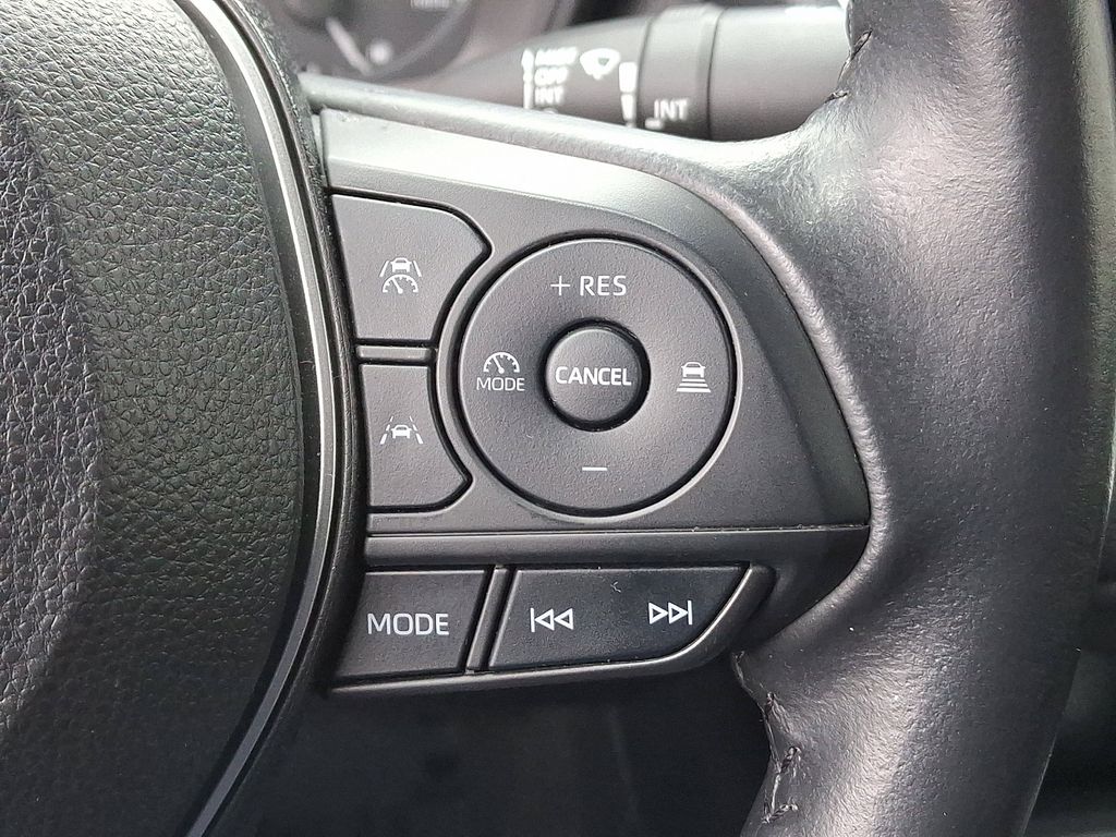 Thumbnail: 2023 Toyota Corolla - 20