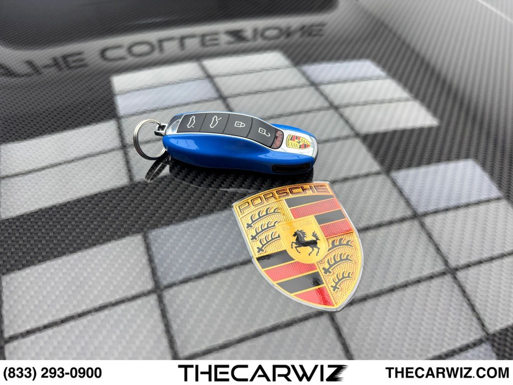 2023 Porsche 718 Cayman