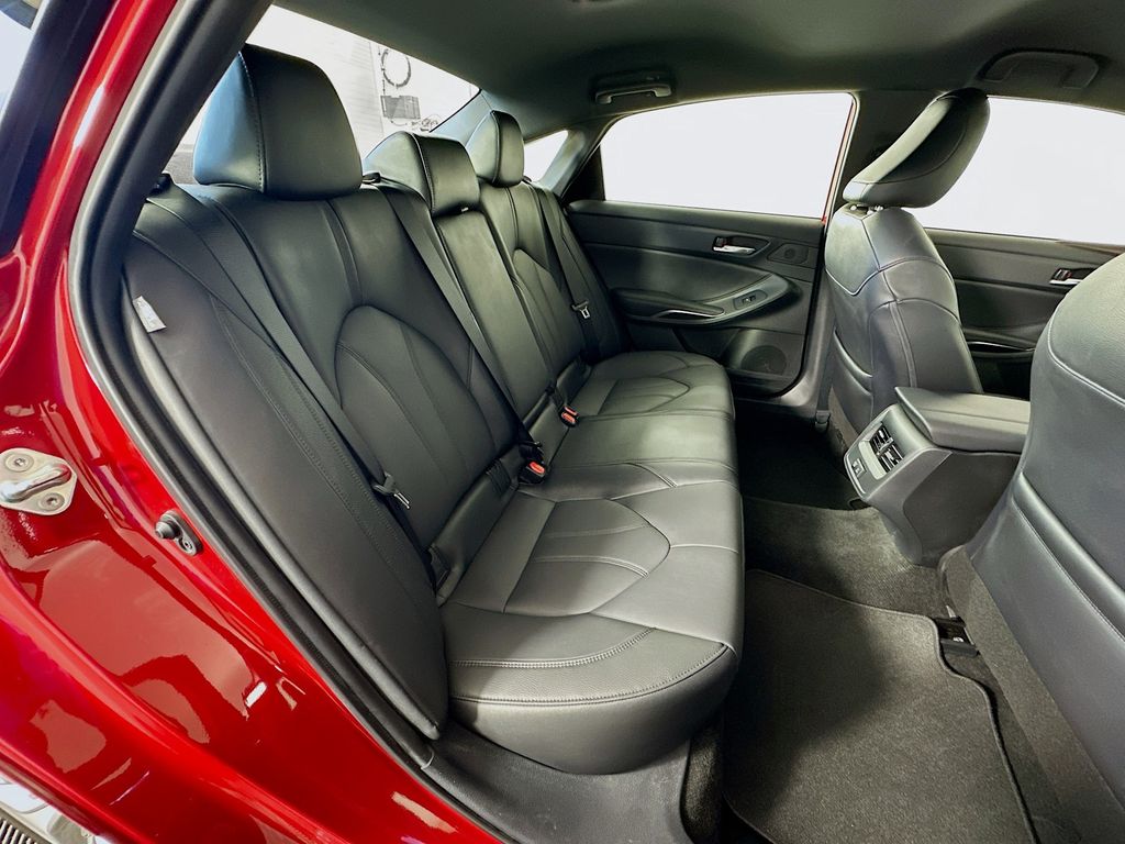 Thumbnail: 2022 Toyota Avalon - 26