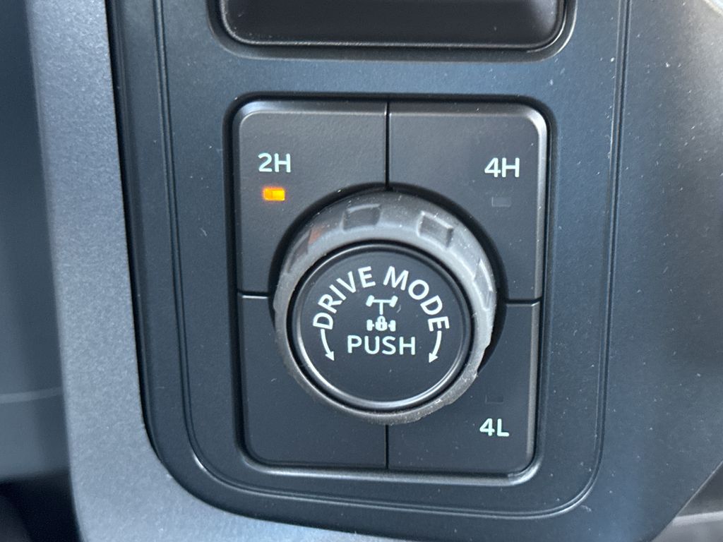 New 2026 White Ford XLT image 34
