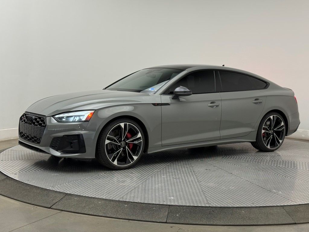 Thumbnail: 2022 Audi S5 - 7