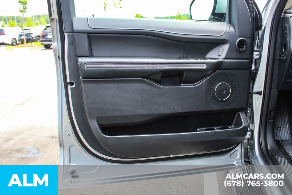 Used 2024 Silver Ford XLT image 40