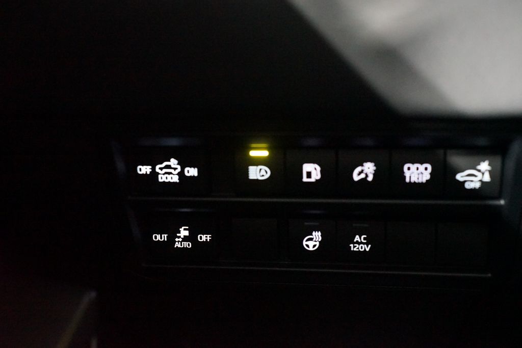 Thumbnail: 2026 Toyota Tundra - 26