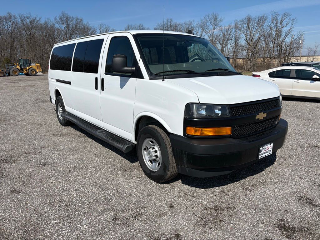 2023 Chevrolet Express 3500 LS Extended RWD