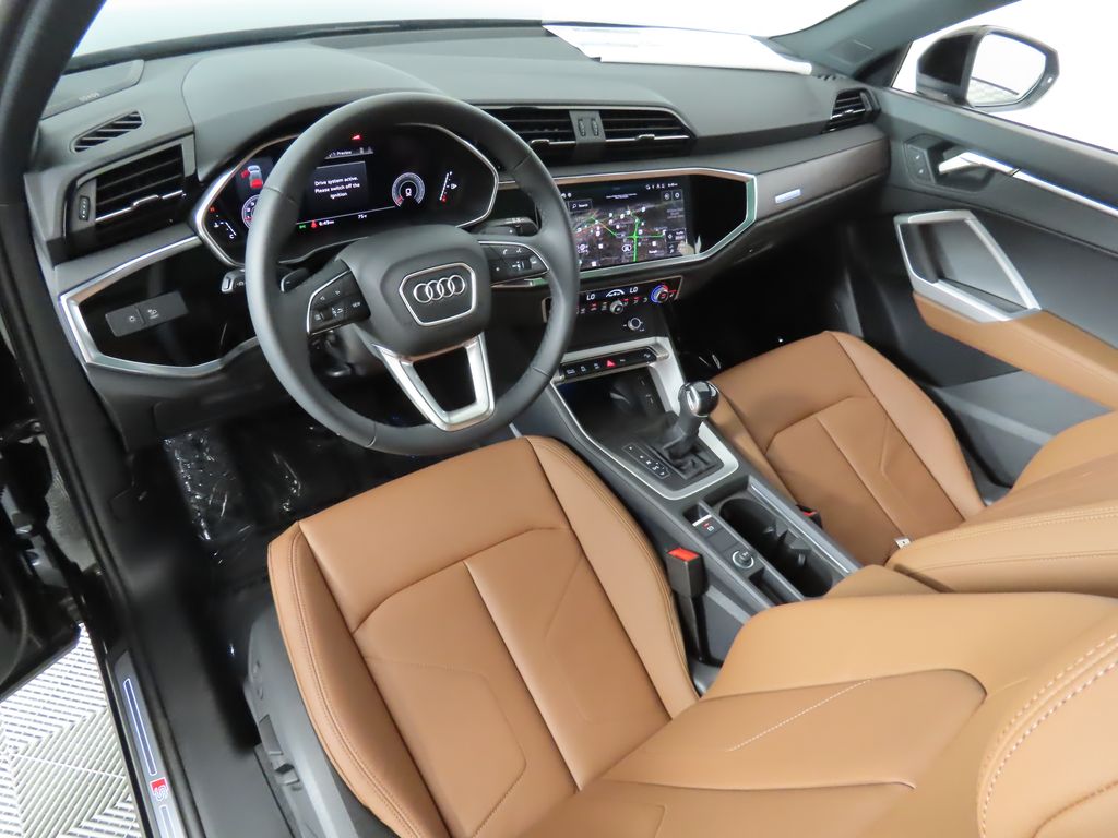 2024 Audi Q3  37