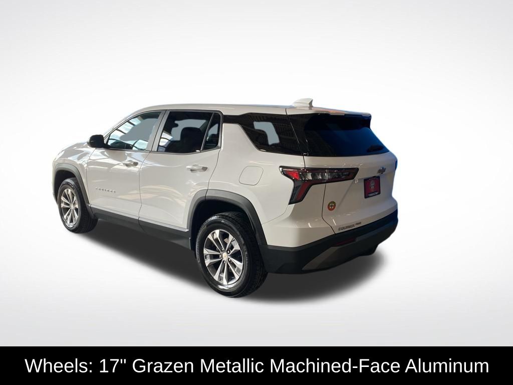 Used 2025 White Chevrolet LT image 19