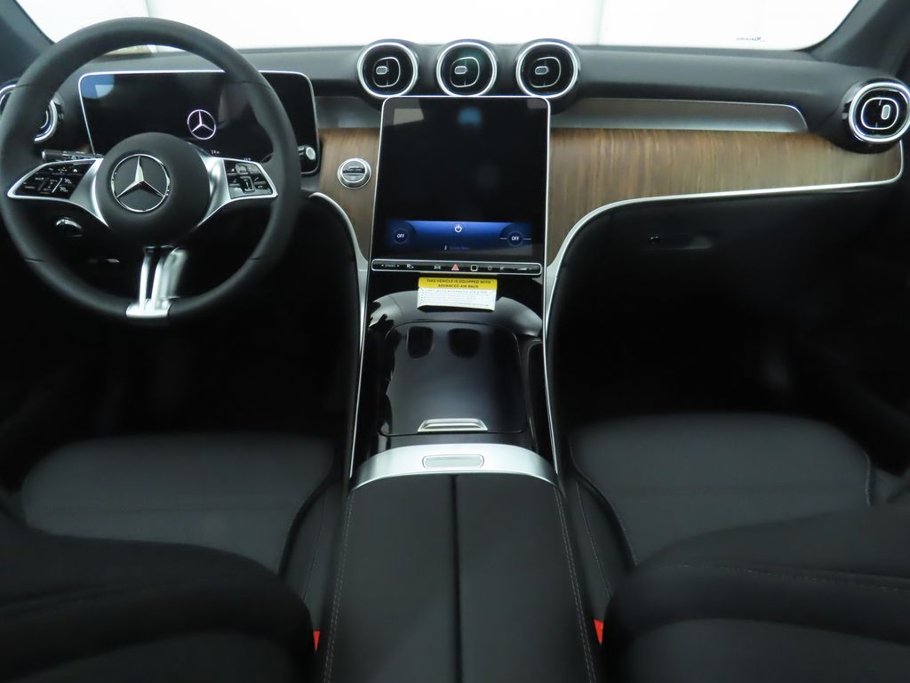 Thumbnail: 2025 Mercedes-Benz GLC - 13