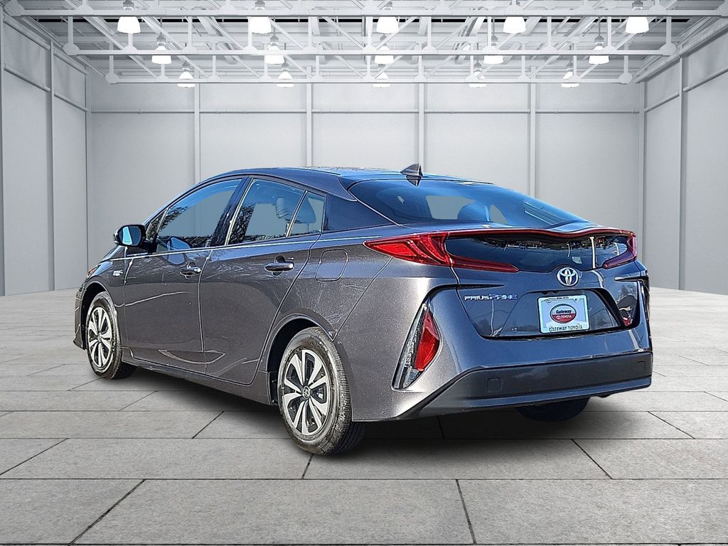 Thumbnail: 2018 Toyota Prius Prime - 7