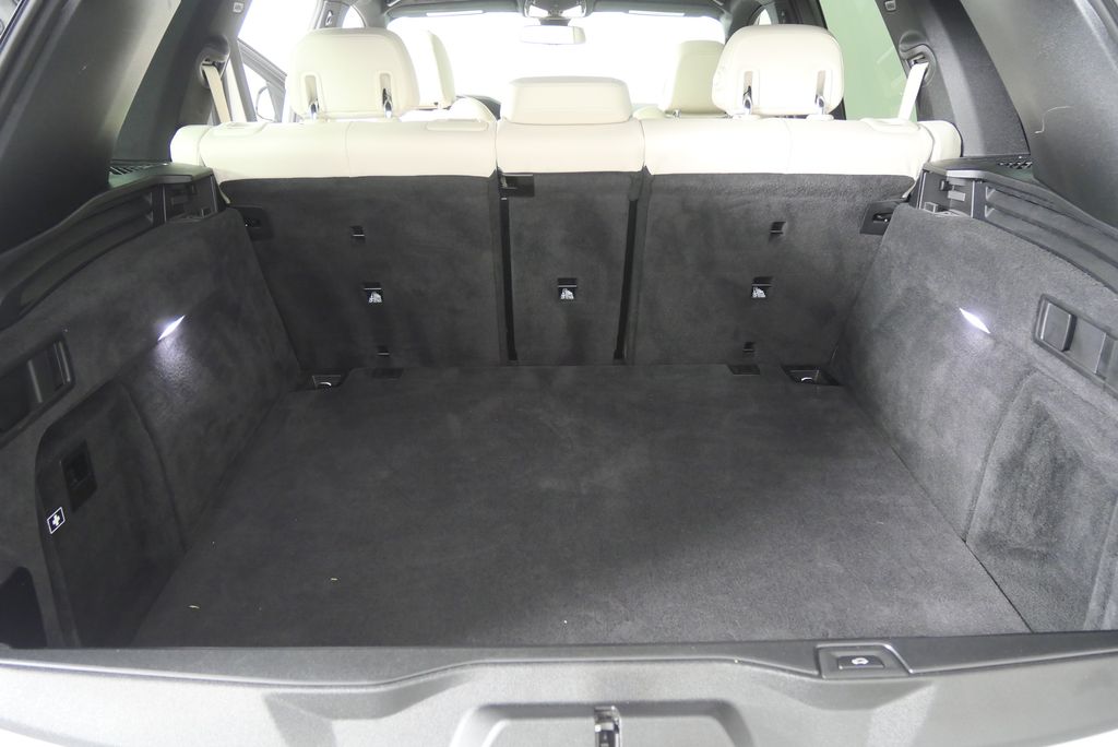 Thumbnail: 2021 BMW X5 - 17