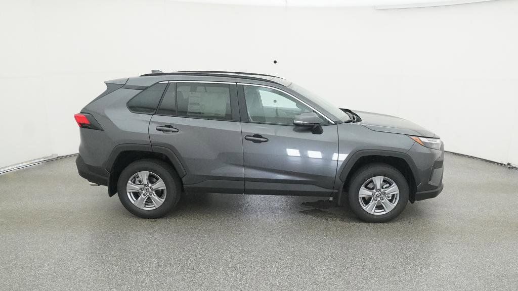 Thumbnail: 2025 Toyota RAV4 - 32