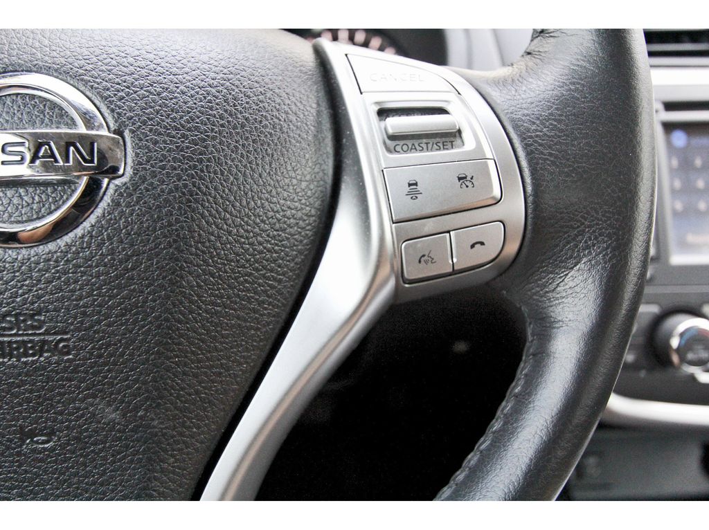 2016 Nissan Altima 2.5 SL Black at Mac Haik CDJR North Houston