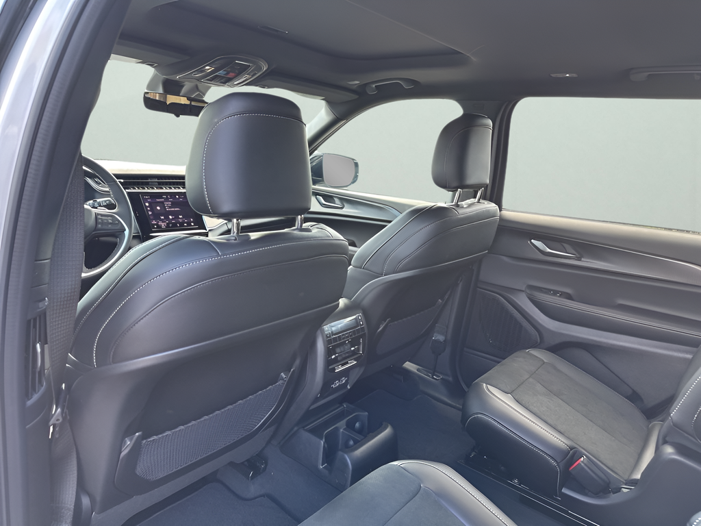 New Car 2025 Jeep Grand Cherokee L  For Sale Under $50,000 In Austin, Texas